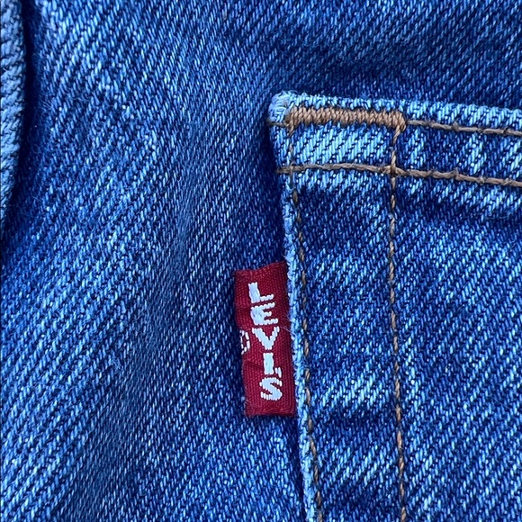 LEVI's Women's Ribcage Straight Button Fly Big 'E' Denim Blue Jeans Size 32 - Picture 7 of 9